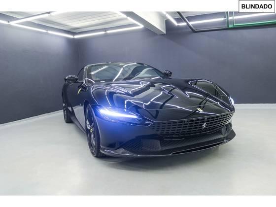 Carro 3.9 V8 TURBO GASOLINA F1-DCT