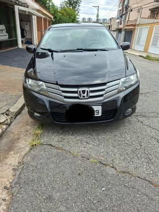 Carro 1.5 DX 16V FLEX 4P MANUAL