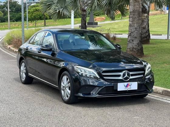 Carro 1.6 CGI FLEX AVANTGARDE 9G-TRONIC