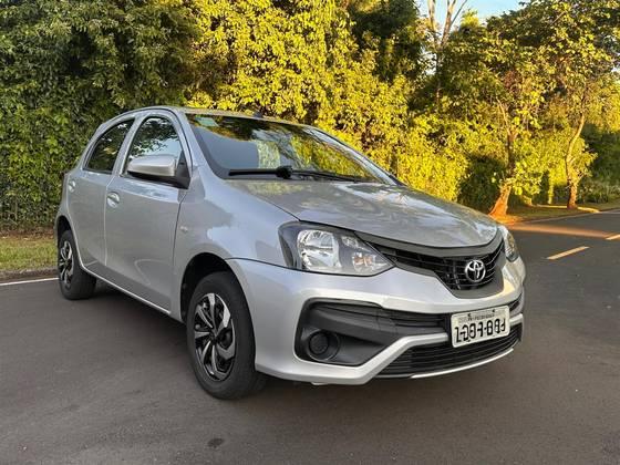 Carro 1.3 X 16V FLEX 4P MANUAL