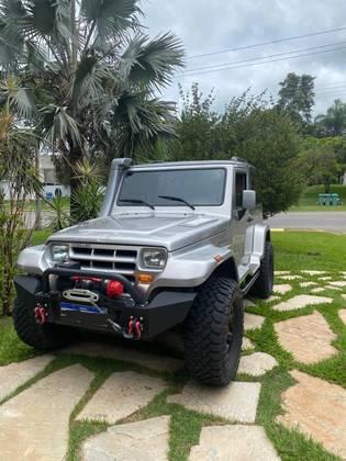 Carro 2.8 TETO RÍGIDO 12V TURBO INTERCOOLER DIESEL 2P MANUAL