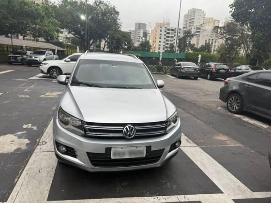 Carro 2.0 TSI 16V TURBO GASOLINA 4P TIPTRONIC