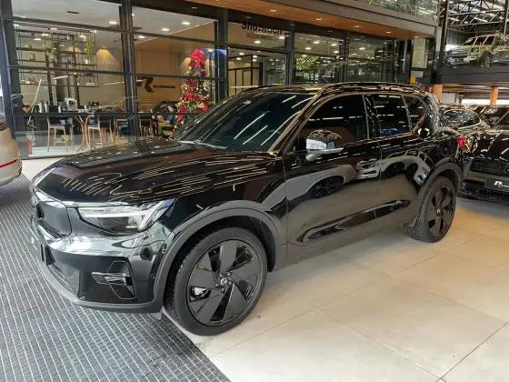 Carro P8 RECHARGE TWIN ELECTRIC ULTRA BLACK EDITION AWD