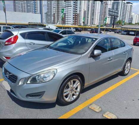 Carro 2.0 T5 DYNAMIC GASOLINA 4P AUTOMÁTICO