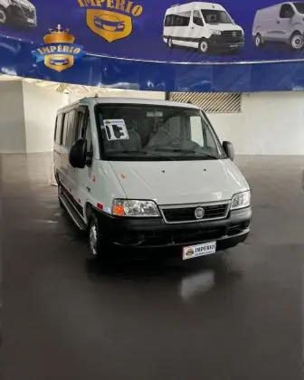 Carro 2.3 MINIBUS TETO BAIXO 8V TURBO DIESEL 3P MANUAL