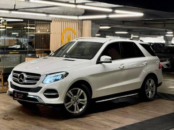 Carro 3.0 V6 BLUETEC DIESEL HIGHWAY 4MATIC 9G-TRONIC