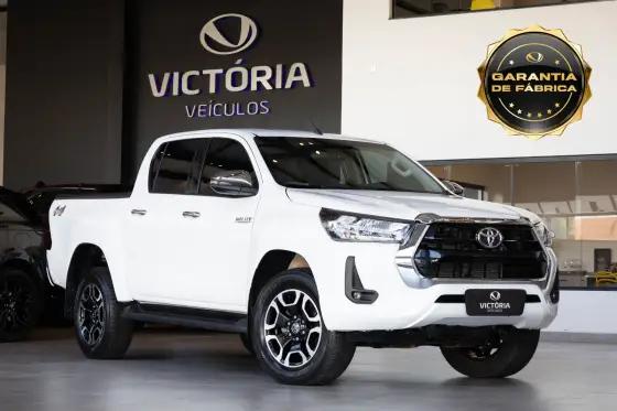 Carro 2.8 D-4D TURBO DIESEL CD SRV 4X4 AUTOMÁTICO