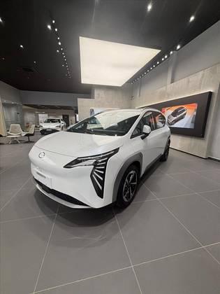 Carro 63,2 KW ELÉTRICO PREMIUM