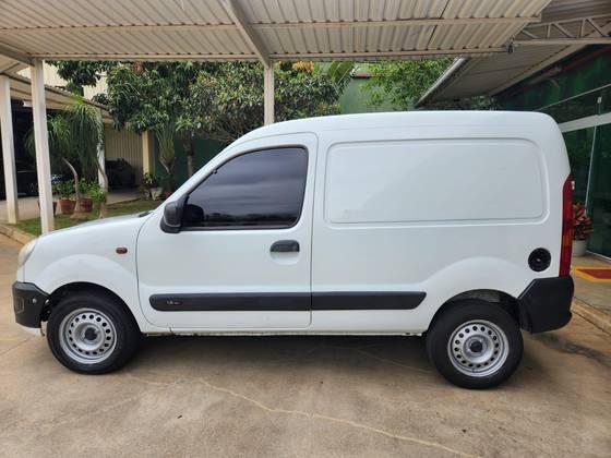 Carro 1.6 EXPRESS 16V FLEX 4P MANUAL