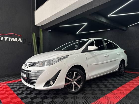 Carro 1.5 16V FLEX SEDAN XLS CONNECT MULTIDRIVE