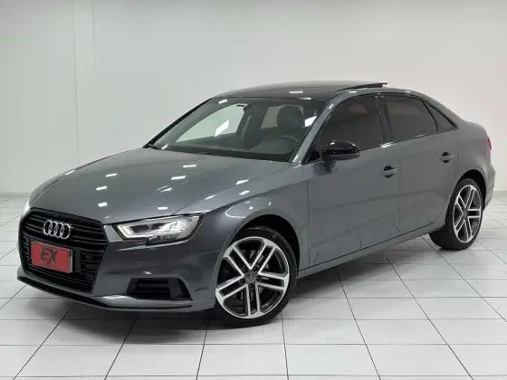 Carro 2.0 TFSI GASOLINA SEDAN PERFORMANCE BLACK S-TRONIC