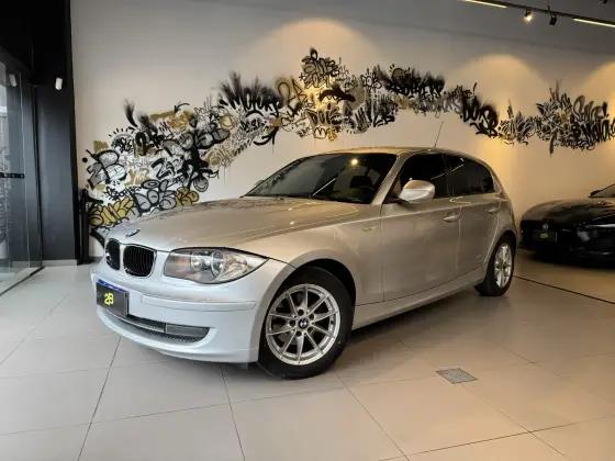 Carro 1.8 UE71 16V GASOLINA 4P AUTOMÁTICO