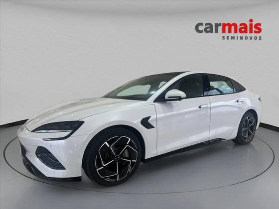 Carro 82,5 KW ELÉTRICO AWD