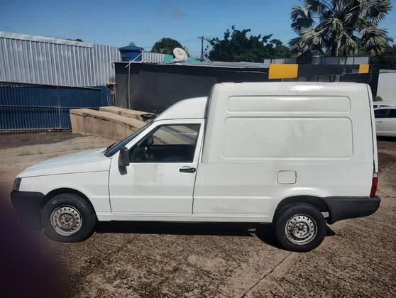 Carro 1.3 MPI FURGÃO 8V FLEX 2P MANUAL