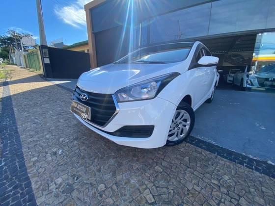 Carro 1.6 COMFORT PLUS 16V FLEX 4P MANUAL