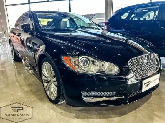 Carro 5.0 PREMIUM LUXURY V8 32V GASOLINA 4P AUTOMÁTICO