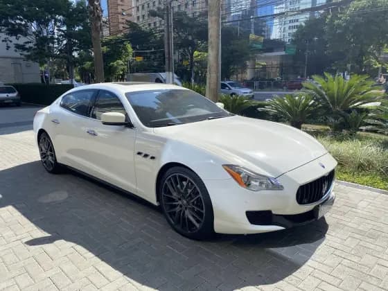 Carro 3.8 V8 TURBO GASOLINA GTS AUTOMÁTICO