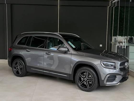 Carro 2.0 MHEV AMG LINE 4MATIC 8G-DCT