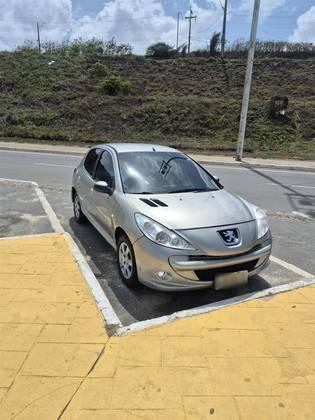 Carro 1.4 XR 8V FLEX 4P MANUAL