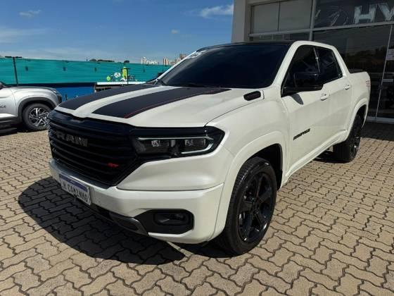 Carro 2.0 HURRICANE 4 TURBO GASOLINA R/T 4X4 AUTOMÁTICO