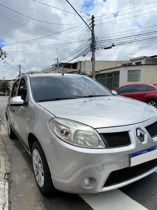 Carro 1.6 EXPRESSION 8V FLEX 4P MANUAL