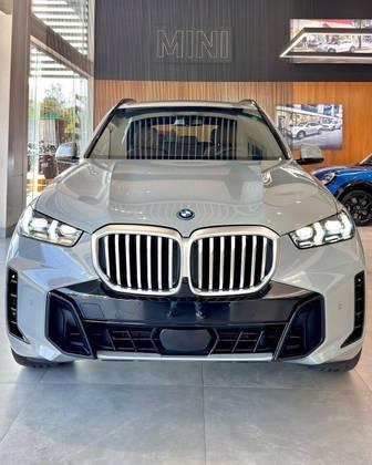 Carro 3.0 I6 TURBO HÍBRIDO XDRIVE50E M SPORT AUTOMÁTICO