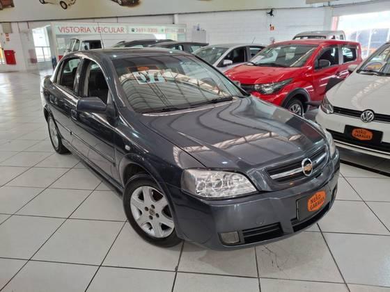 Carro 2.0 MPFI ADVANTAGE SEDAN 8V FLEX 4P MANUAL