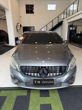 Carro 1.6 200 TURBO URBAN GASOLINA 4P AUTOMATIZADO