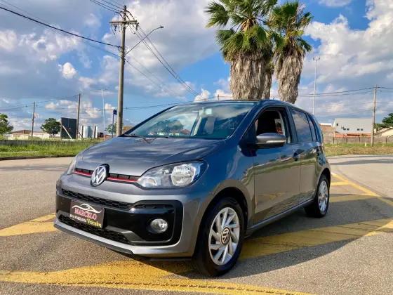 Carro 1.0 170 TSI TOTAL FLEX CONNECT 4P MANUAL