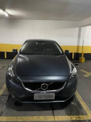 Carro 2.0 T4 KINETIC GASOLINA 4P AUTOMÁTICO