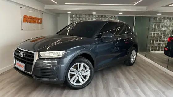 Carro 2.0 TFSI GASOLINA PRESTIGE S TRONIC