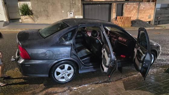 Carro 2.2 MPFI CHALLENGE 16V GASOLINA 4P MANUAL