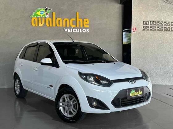 Carro 1.6 MPI HATCH 8V FLEX 4P MANUAL