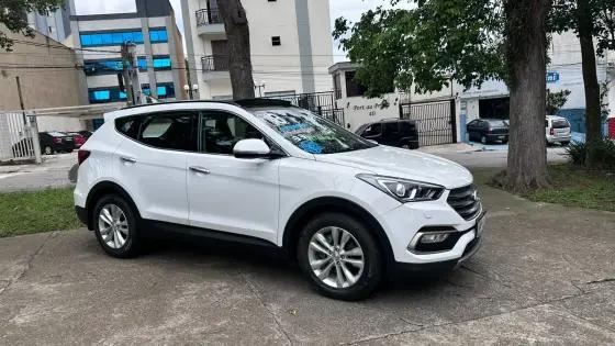Carro 3.3 MPFI 4X4 7 LUGARES V6 270CV GASOLINA 4P AUTOMÁTICO