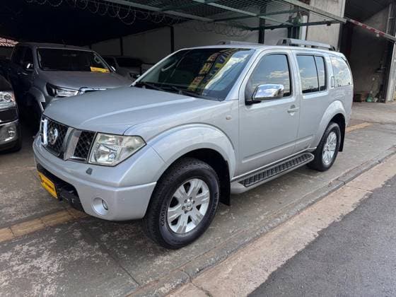 Carro 2.5 LE 4X4 TURBO INTERCOOLER DIESEL 4P AUTOMÁTICO