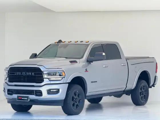 Carro 6.7 I6 TURBO DIESEL LARAMIE NIGHT EDITION CD 4X4 AUTOMÁTICO