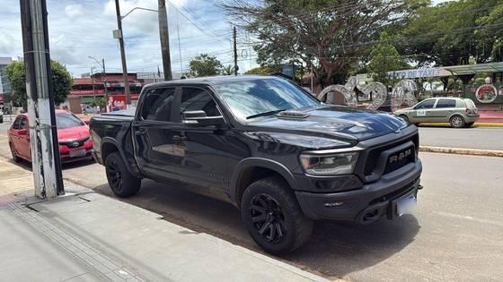 Carro 5.7 V8 GASOLINA REBEL CD 4X4 AUTOMÁTICO