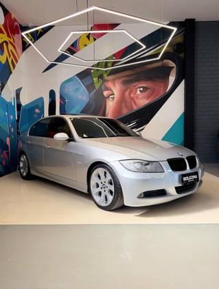 Carro 3.0 TOP SEDAN 24V GASOLINA 4P AUTOMÁTICO