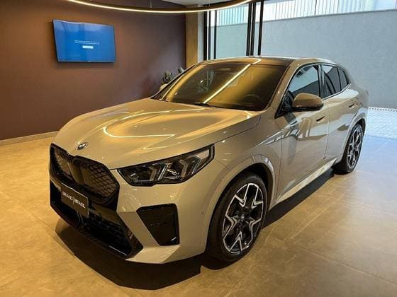Carro 64,8 KW ELÉTRICO XDRIVE30 M SPORT