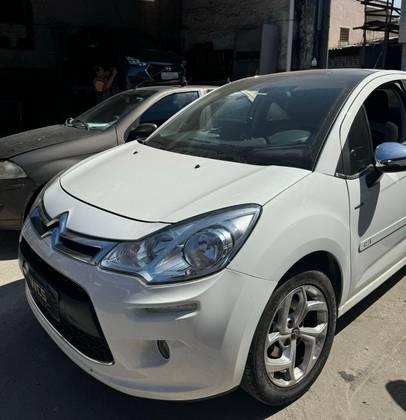 Carro 1.6 EXCLUSIVE 16V FLEX 4P AUTOMÁTICO