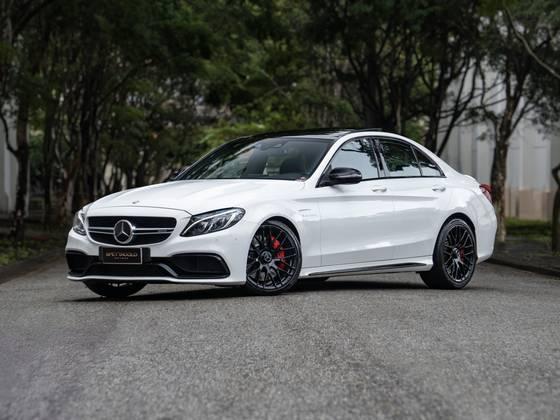 Carro 4.0 V8 TURBO GASOLINA SPEEDSHIFT