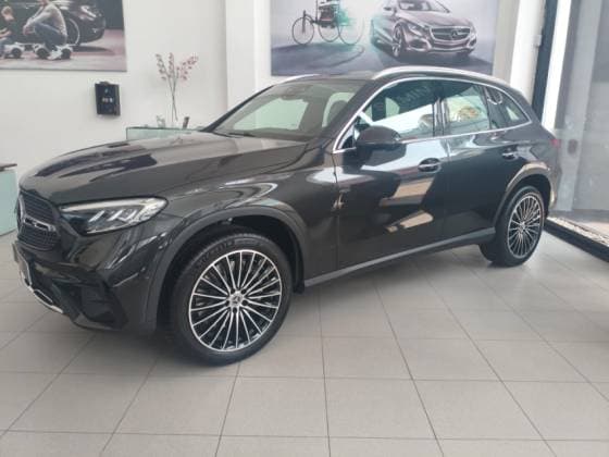 Carro 2.0 MHEV AMG LINE 4MATIC 9G-TRONIC