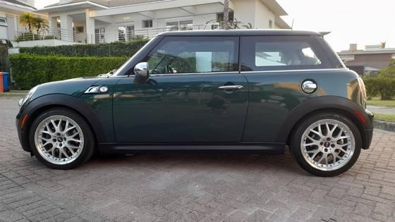 Carro 1.6 S 16V TURBO GASOLINA 2P AUTOMÁTICO