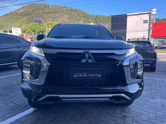 Carro 2.4 16V MIVEC TURBO DIESEL LEGEND AWD AUTOMÁTICO