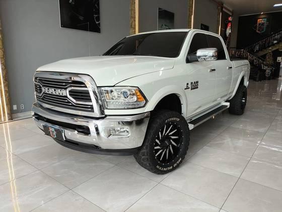 Carro 6.7 LARAMIE 4X4 CD I6 TURBO DIESEL 4P AUTOMÁTICO