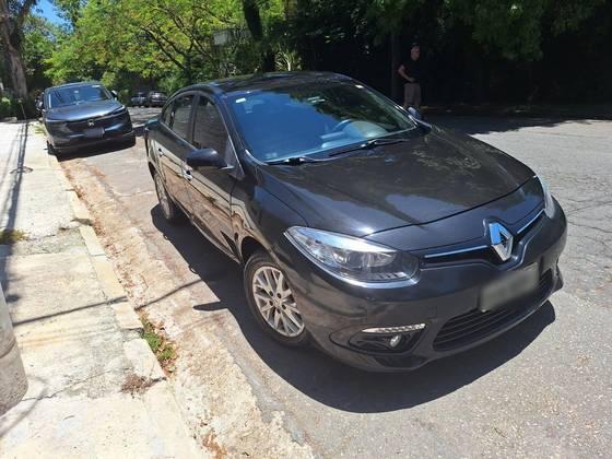 Carro 2.0 DYNAMIQUE PLUS 16V FLEX 4P AUTOMÁTICO