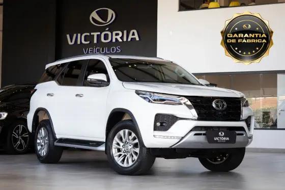 Carro 2.8 D-4D TURBO DIESEL SRX 7L 4X4 AUTOMÁTICO