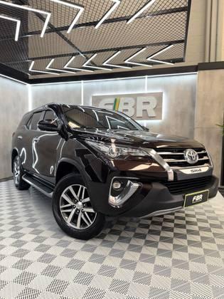 Carro 2.8 SRX 4X4 16V TURBO INTERCOOLER DIESEL 4P AUTOMÁTICO