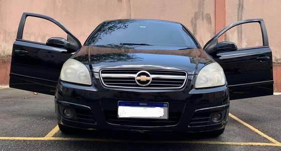 Carro 2.0 MPFI ELEGANCE 8V FLEX 4P AUTOMÁTICO