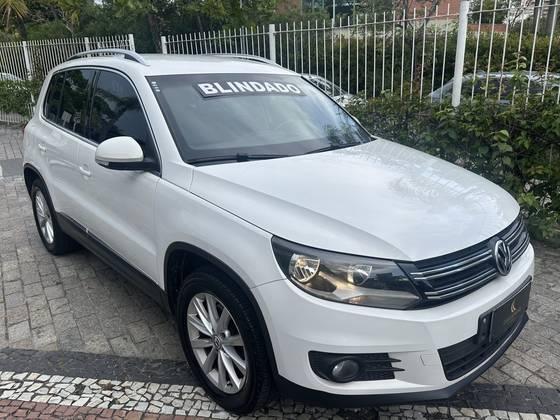 Carro 2.0 TSI 16V TURBO GASOLINA 4P TIPTRONIC